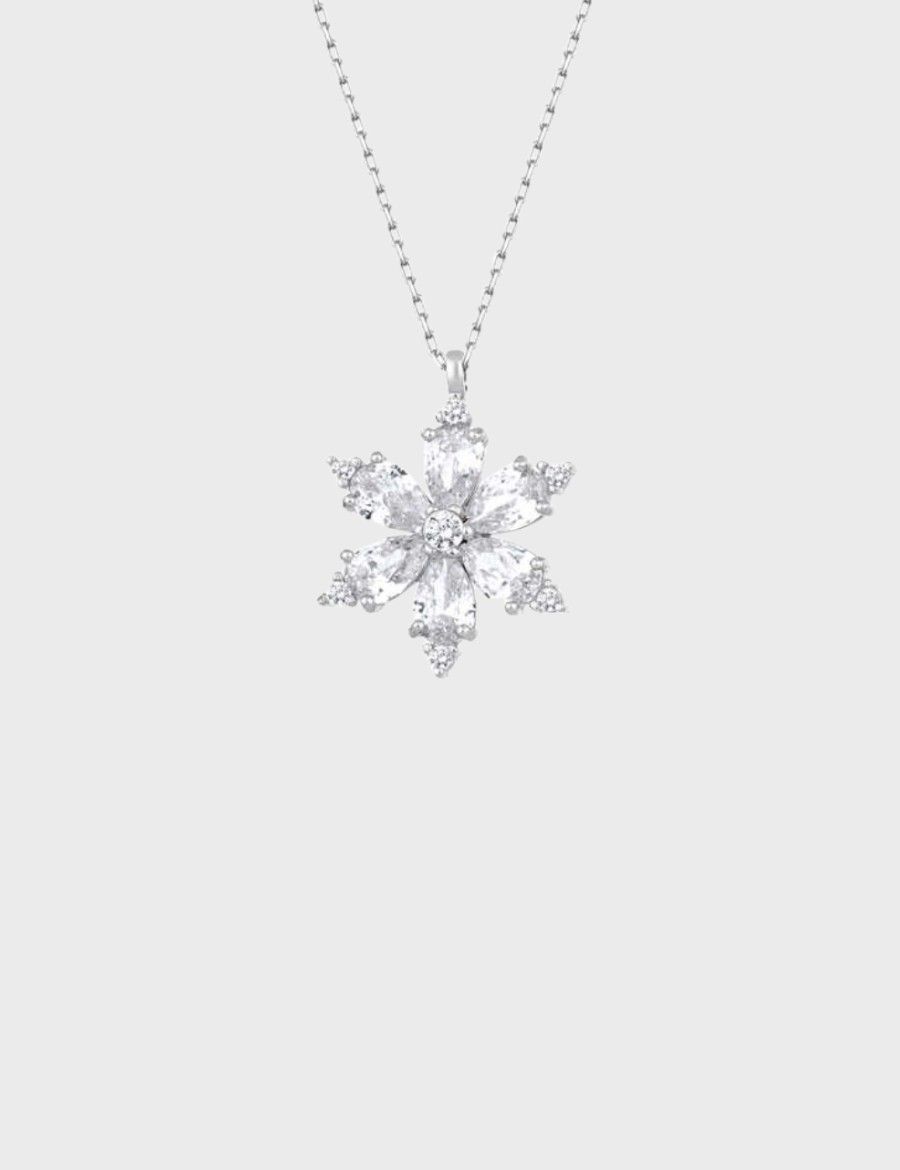 Sakura Bloom Kolye resmi