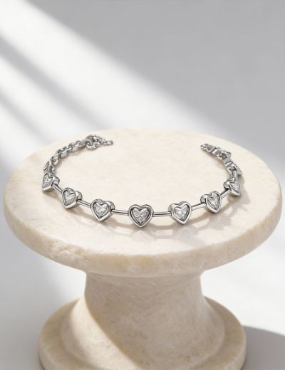 Linked Hearts Bracelet resmi