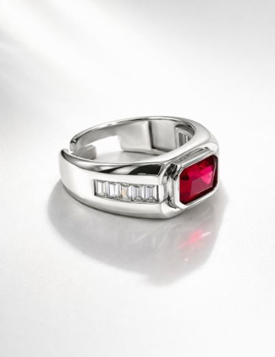 Crimson Royale Ring resmi